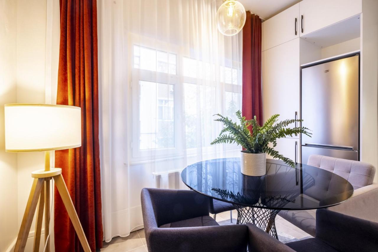 Dreamy And Central Flat In Beyoglu Истанбул Екстериор снимка